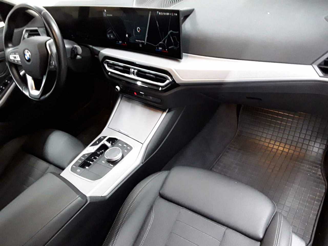 Bmw 318d Touring Aut. 9
