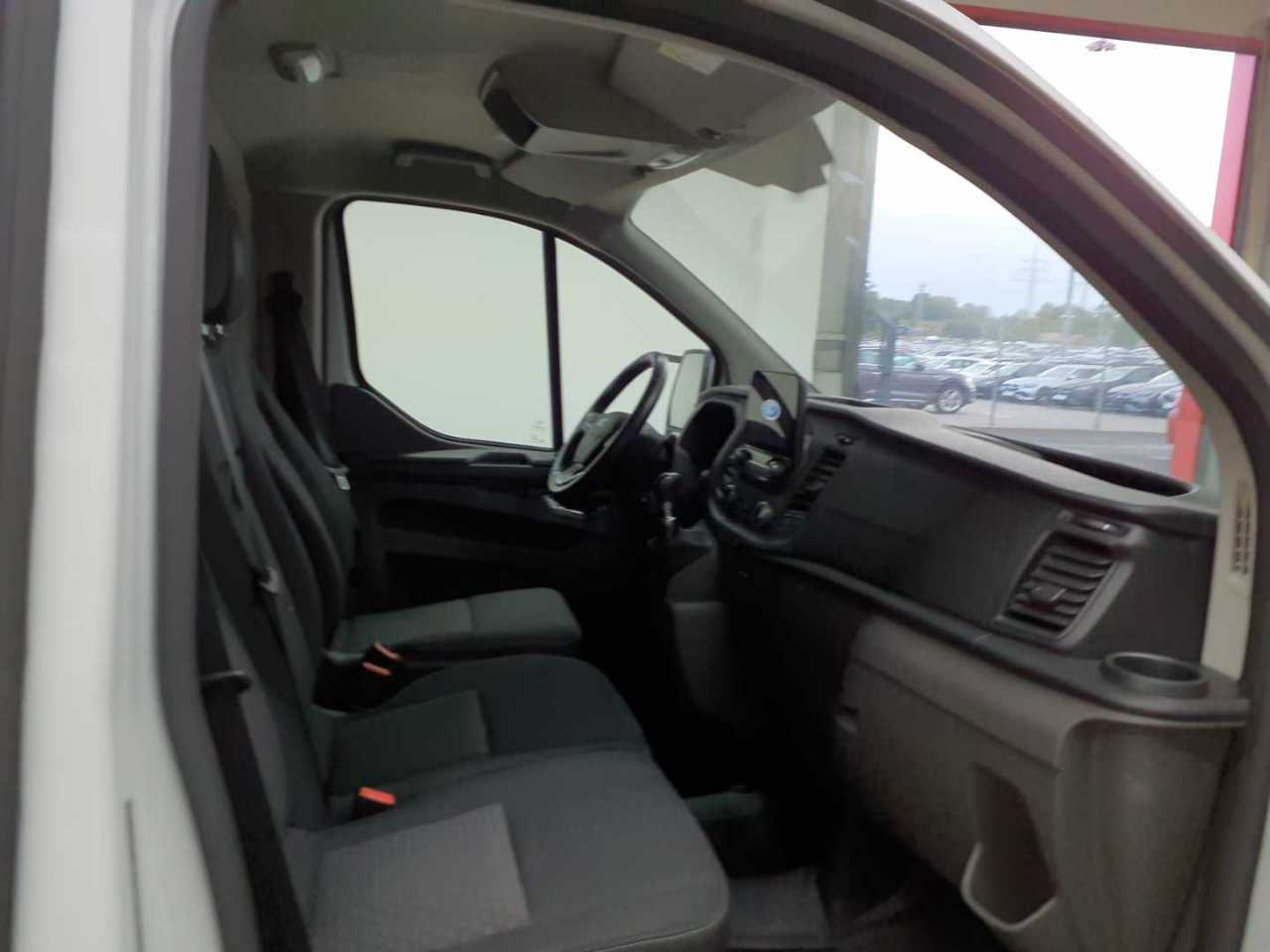 Ford Transit Custom 300 L2H1 LKW VA Trend 8