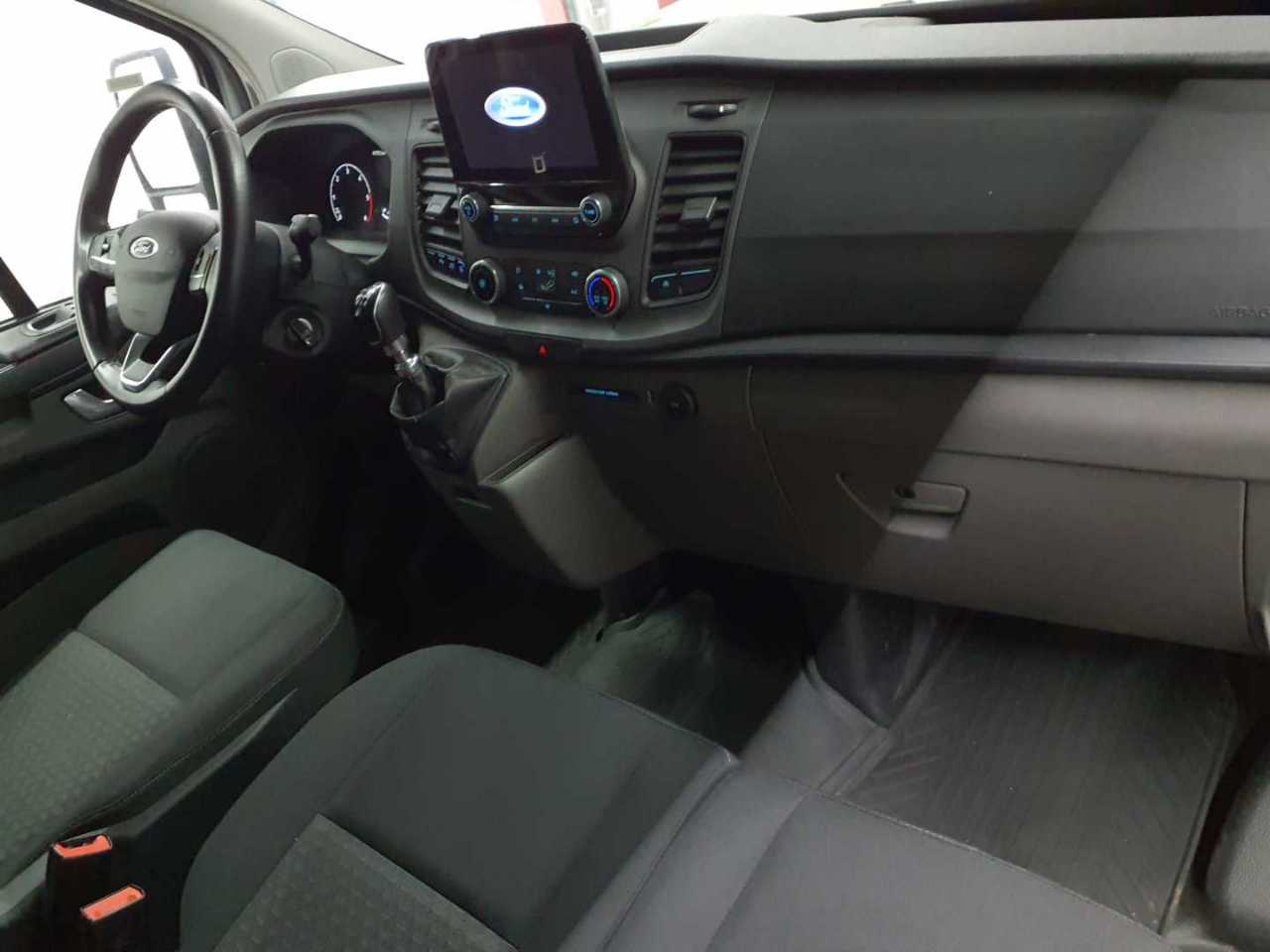 Ford Transit Custom 300 L2H1 LKW VA Trend 9