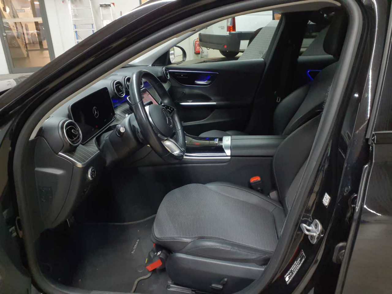 Mercedes-Benz C 220 d 4Matic T All-Terrain 9G-TRONIC Avantgarde 7