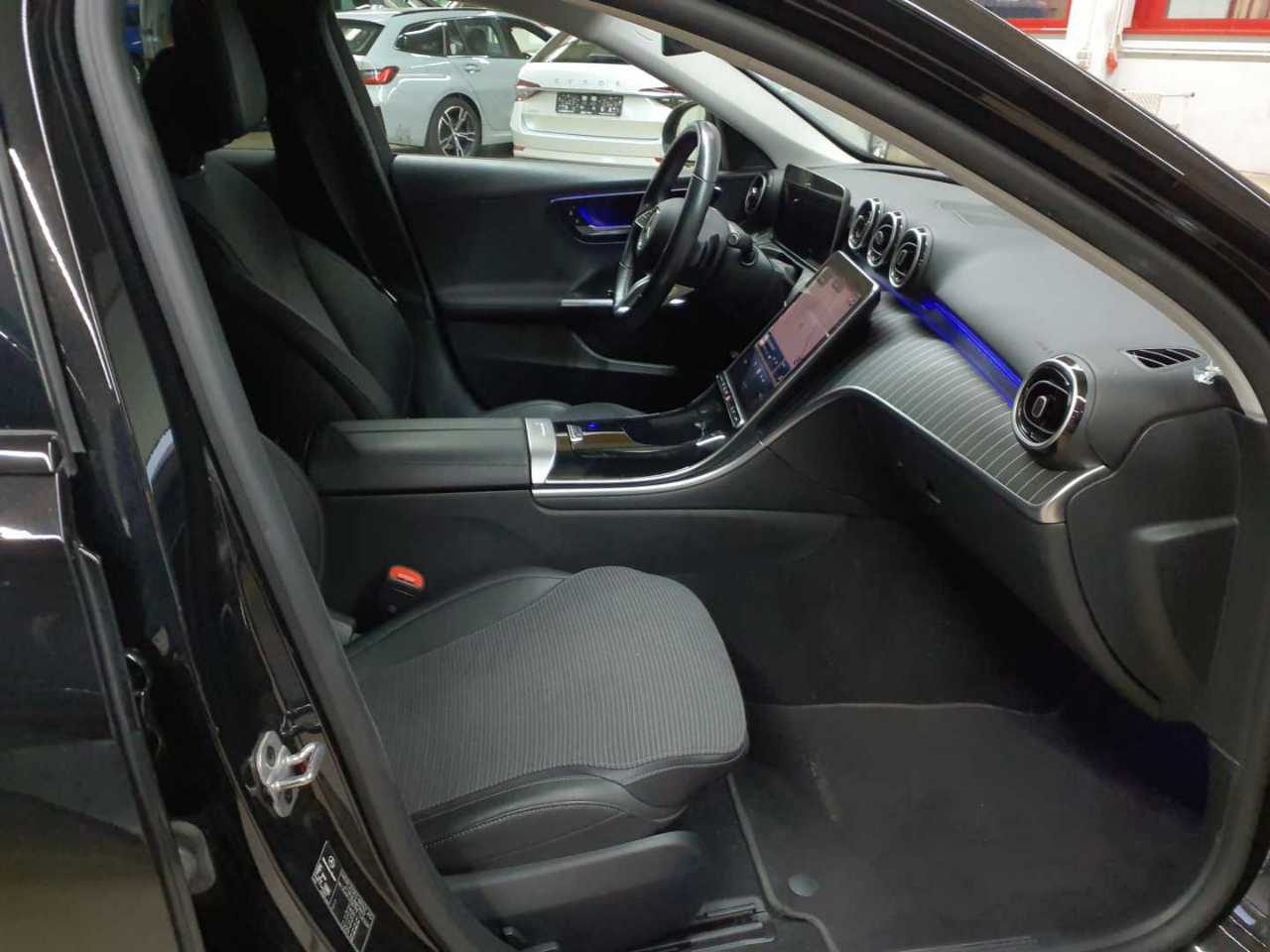 Mercedes-Benz C 220 d 4Matic T All-Terrain 9G-TRONIC Avantgarde 8