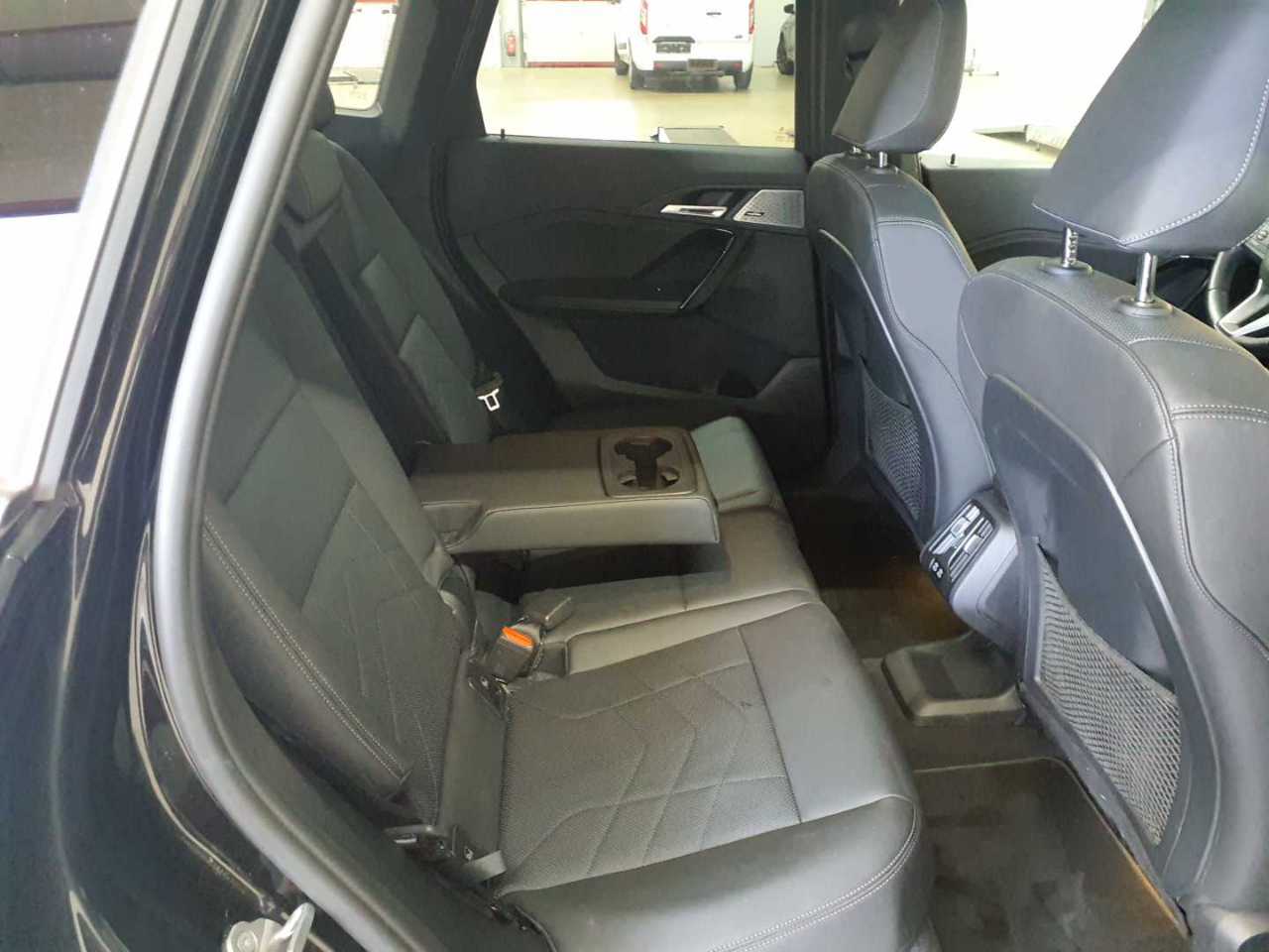Bmw iX1 xDrive30 13
