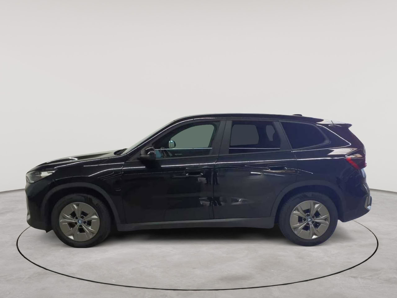 Bmw iX1 xDrive30 6