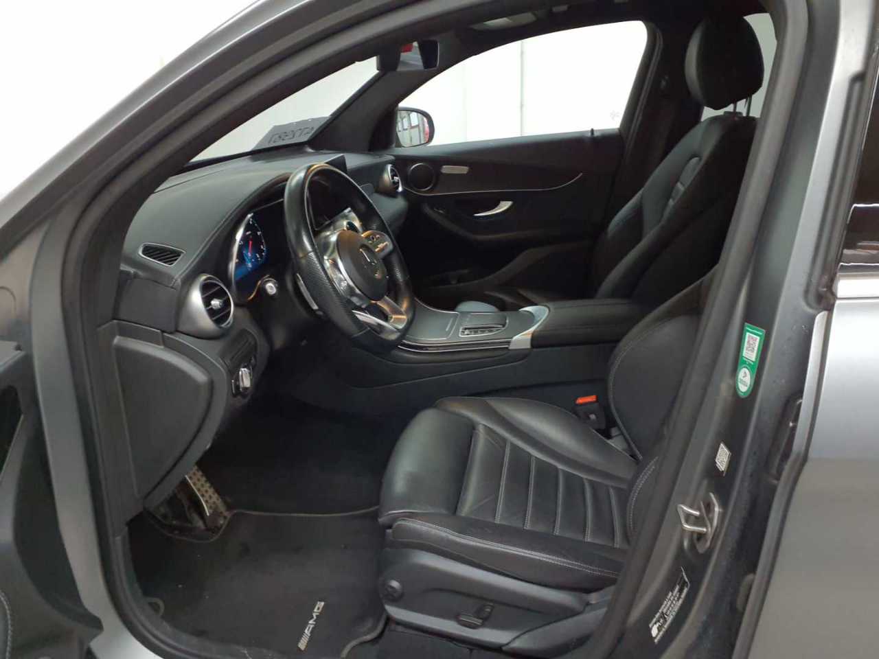 Mercedes-Benz GLC-Coupe 220 d 4Matic 9G-TRONIC AMG Line 7