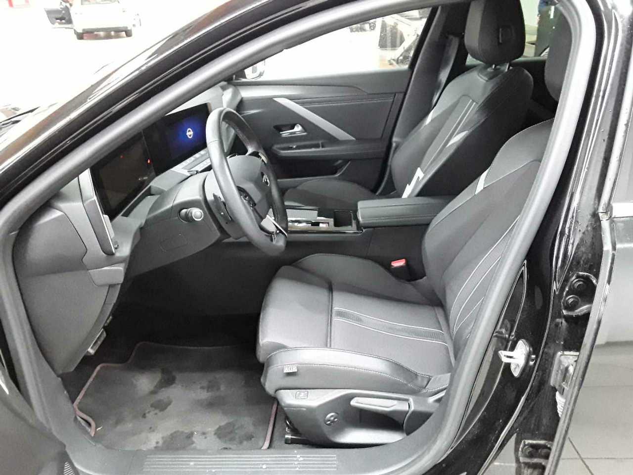 Opel Astra Sports Tourer 1.2 Turbo Automatik GS 7