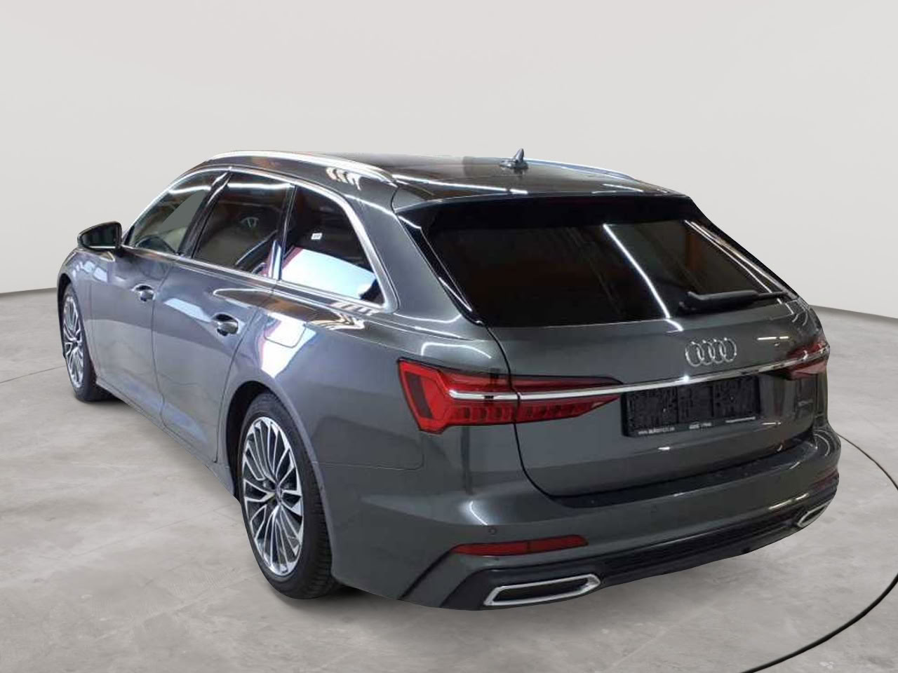 Audi A6 Avant 55 TFSI e quattro S tronic sport 5