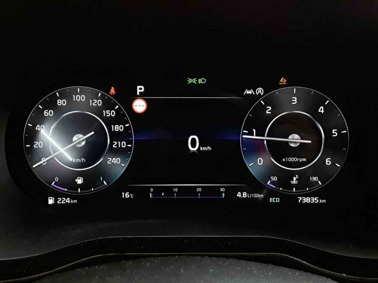 Kia Ceed 1.6 CRDi (48V Mild-Hybrid) DCT7 GT Line 11