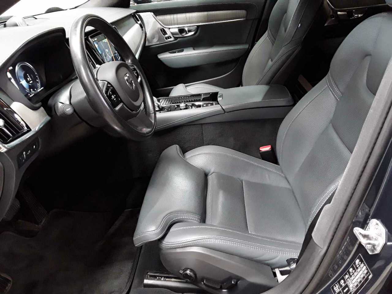 Volvo S90 T8 Recharge AWD Geartronic Inscription 7