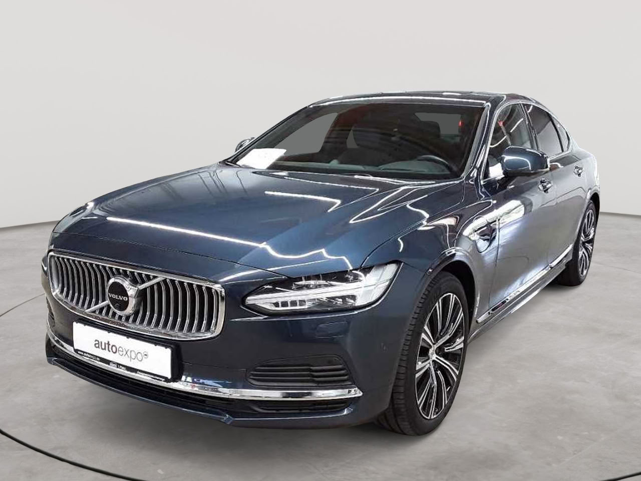 Volvo S90 T8 Recharge AWD Geartronic Inscription 2