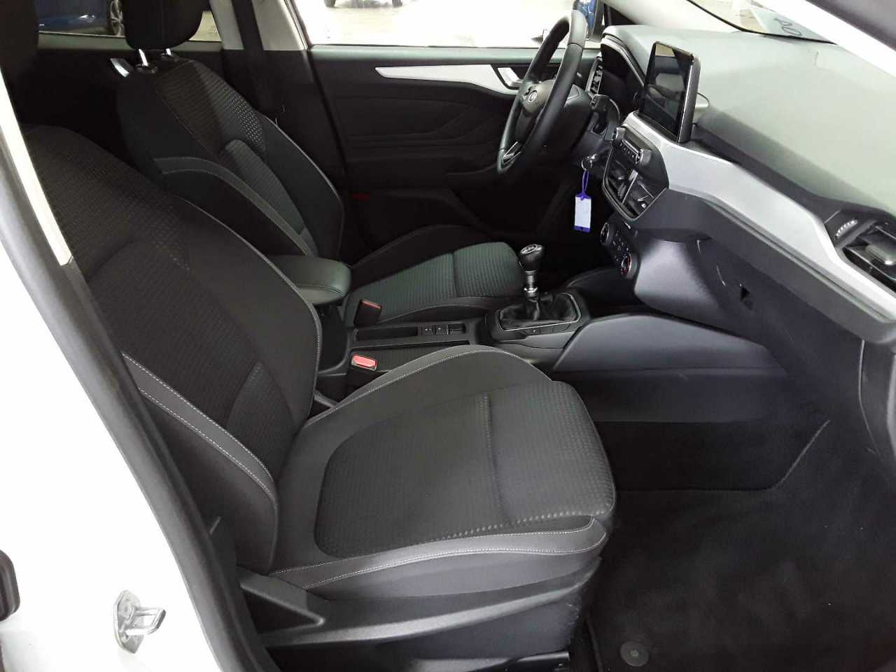 Ford Focus Turnier 1.0 EcoBoost Start-Stopp-System COOL&CONNECT 8