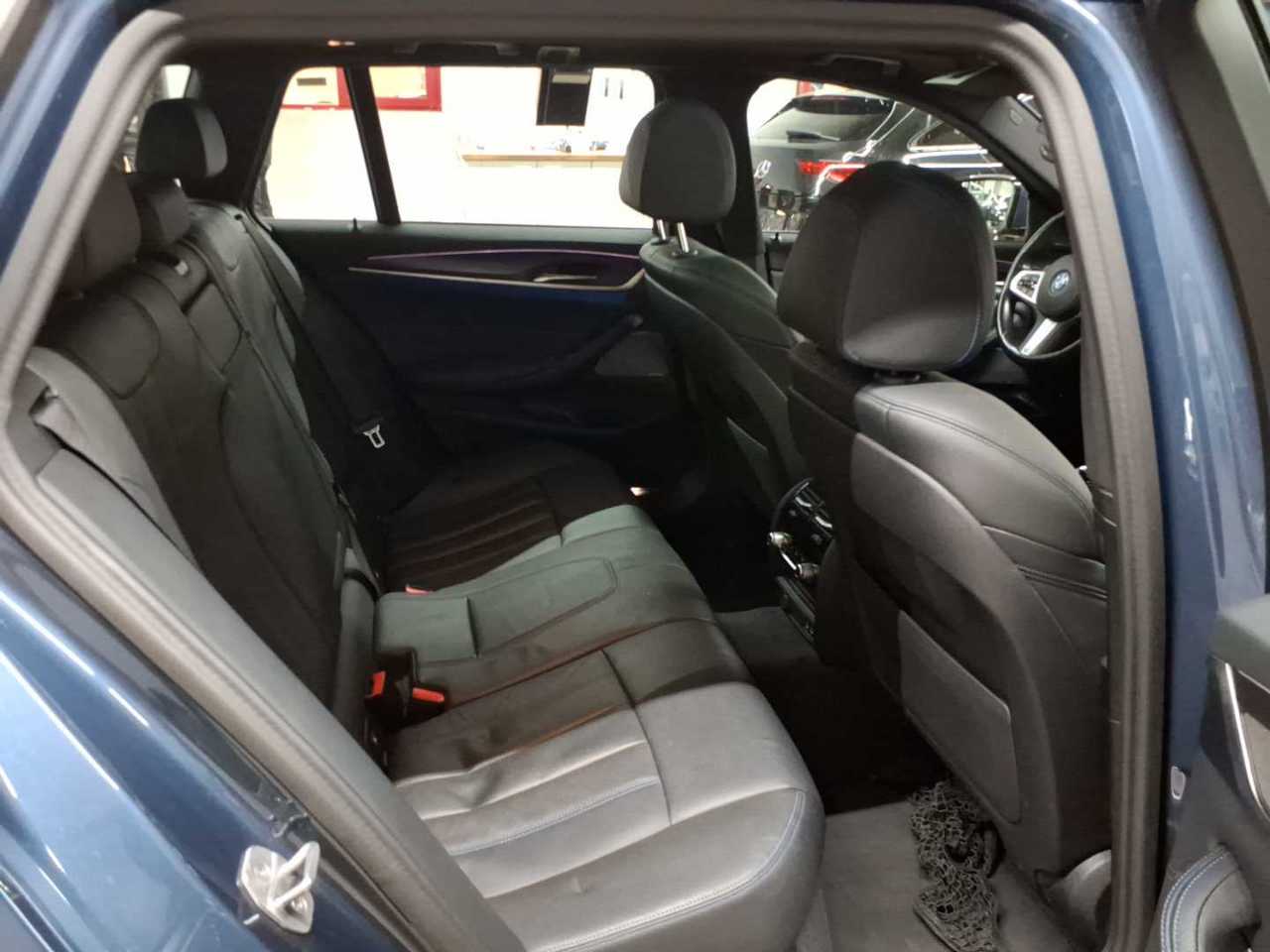 BMW 530e xDrive Touring Aut. 14