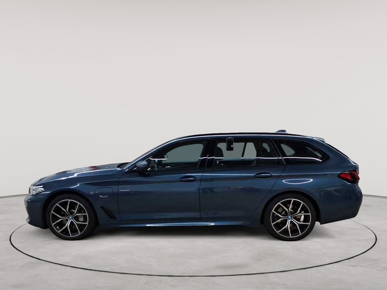 BMW 530e xDrive Touring Aut. 6
