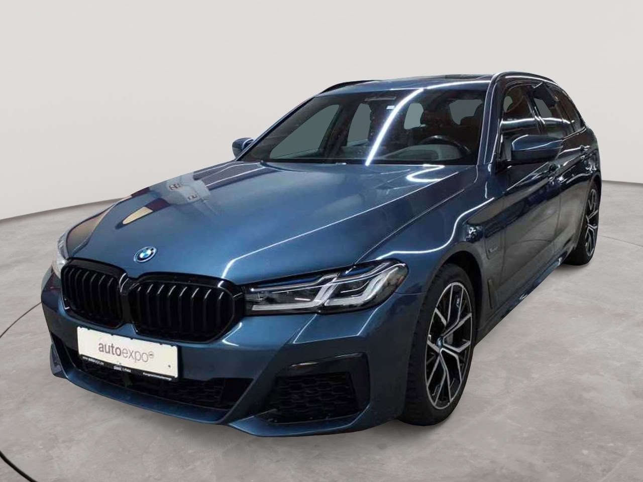 BMW 530e xDrive Touring Aut. 2