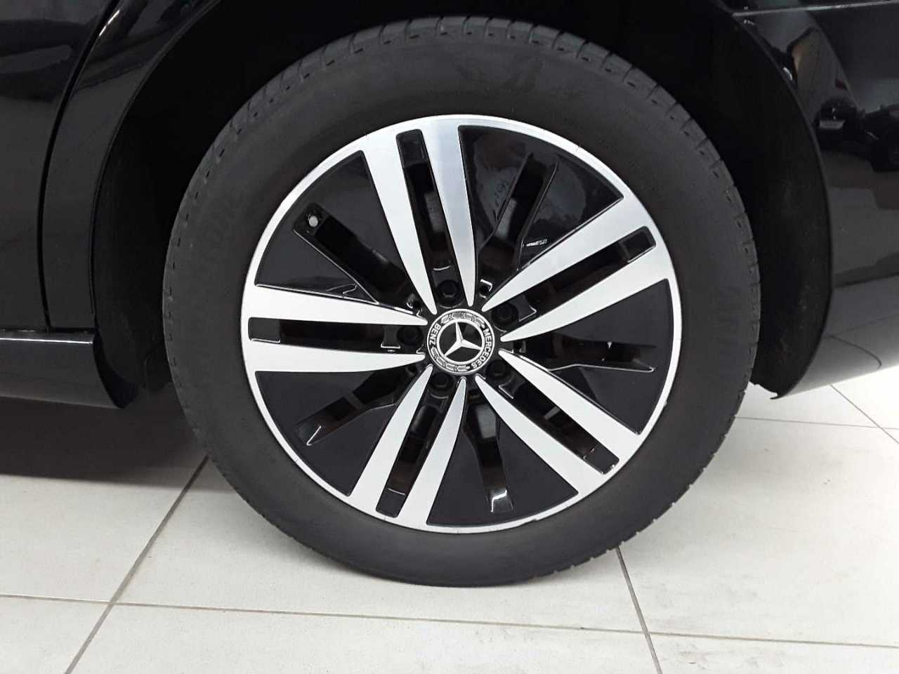 Mercedes-Benz A 250 e 8G-DCT Style 16