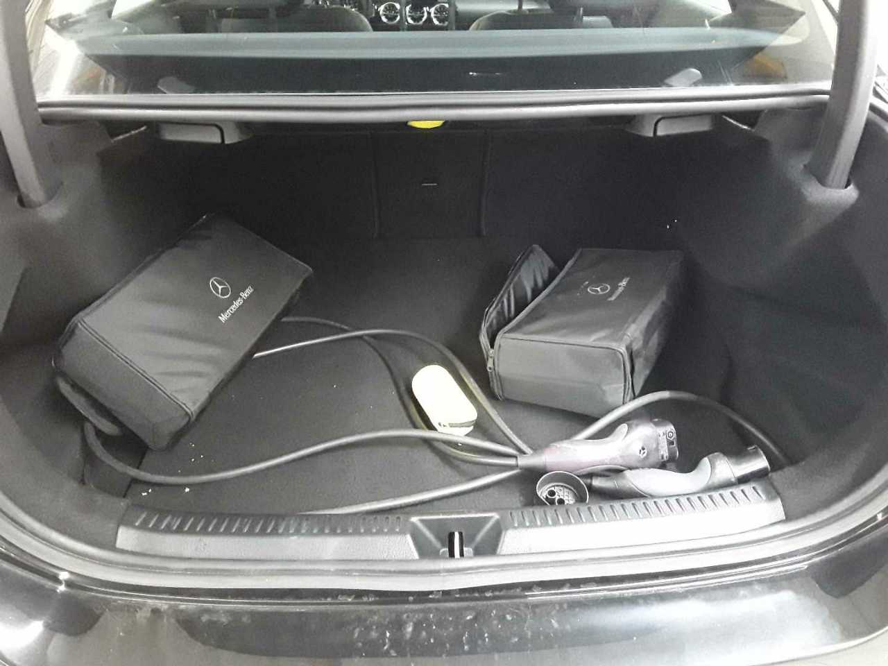 Mercedes-Benz A 250 e 8G-DCT Style 15