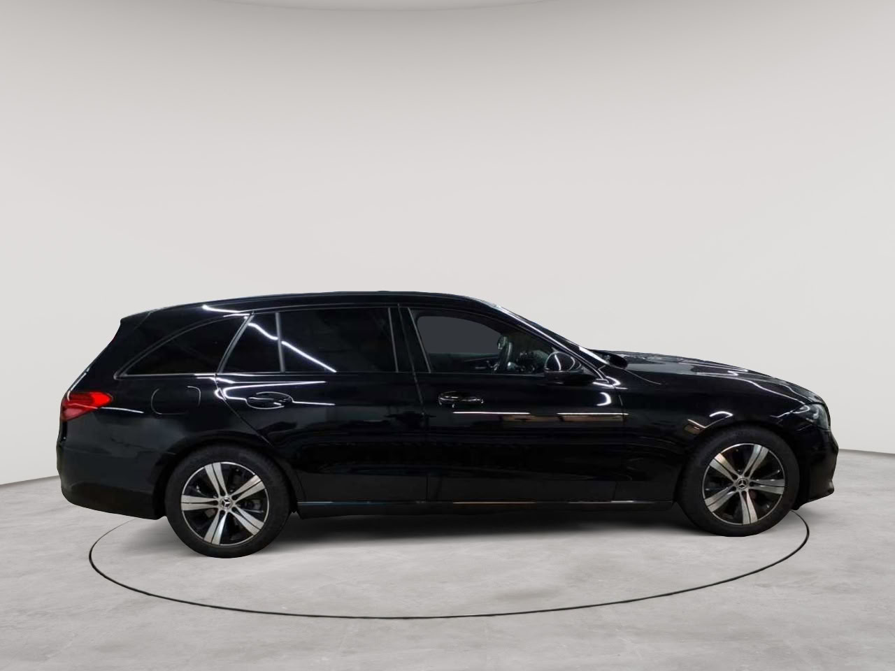 Mercedes-Benz C 220 d T 9G-TRONIC Avantgarde 3