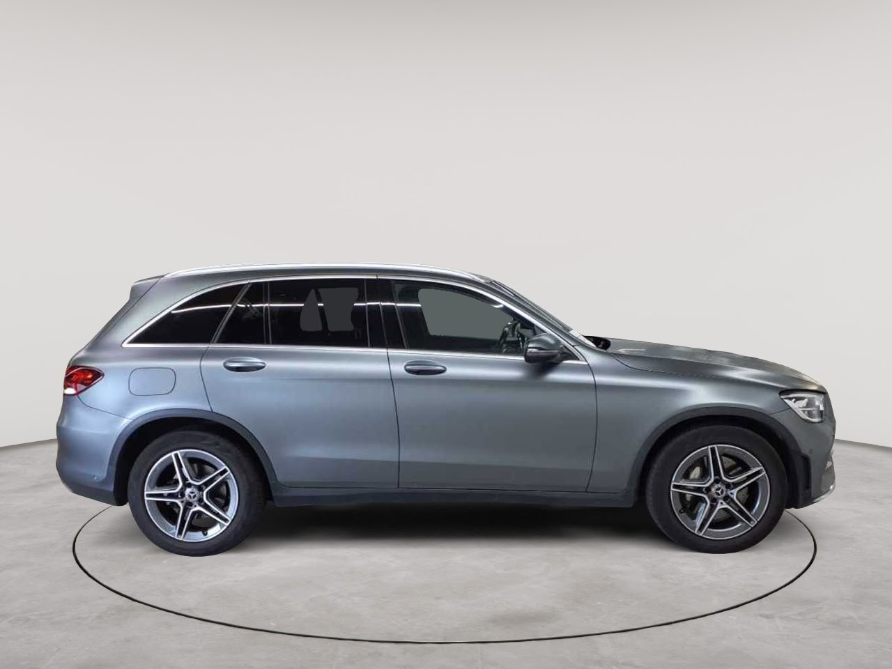 Mercedes-Benz GLC 220 d 4Matic 9G-TRONIC AMG Line 3