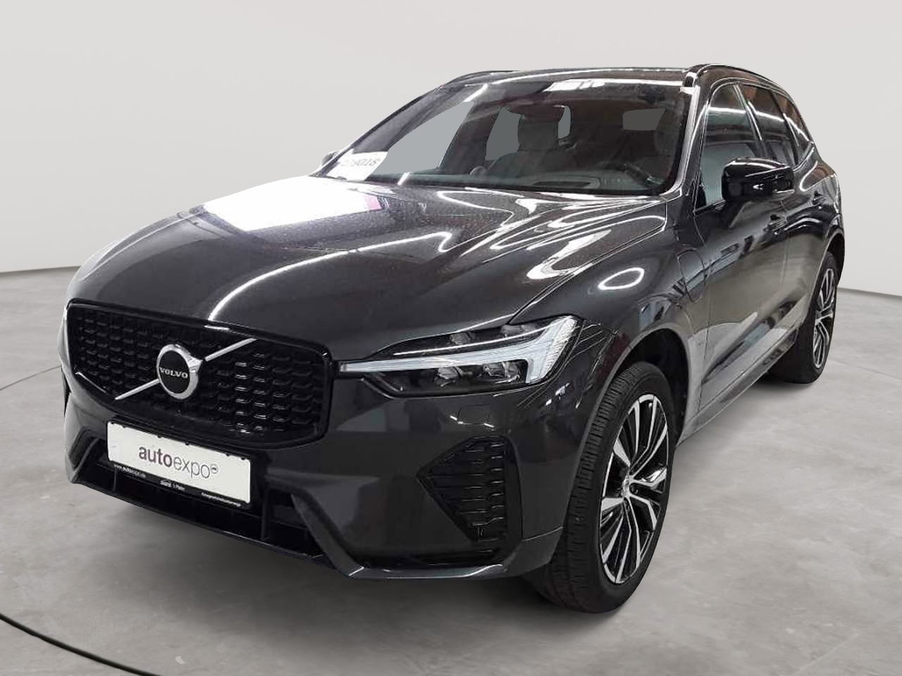Volvo XC60 T8 AWD Recharge Ultimate Dark 2