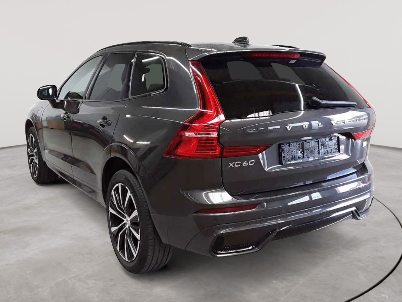 Volvo XC60 T8 AWD Recharge Ultimate Dark 5