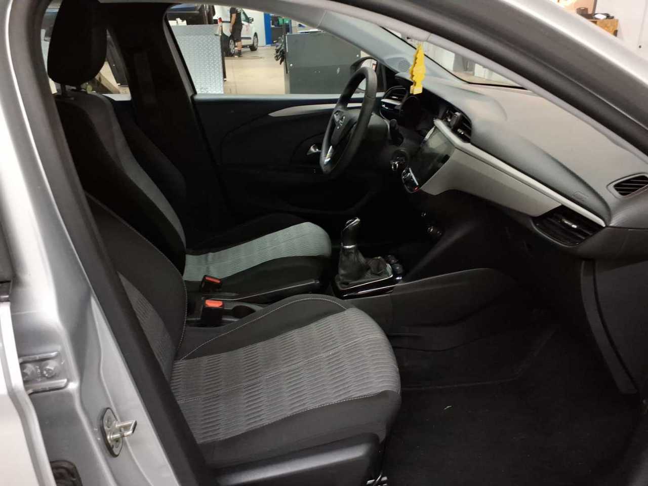 Opel Corsa 1.2 Start/Stop Edition 8