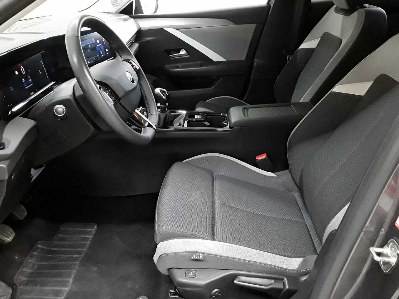 Opel Astra Sports Tourer 1.2 Turbo Enjoy 7