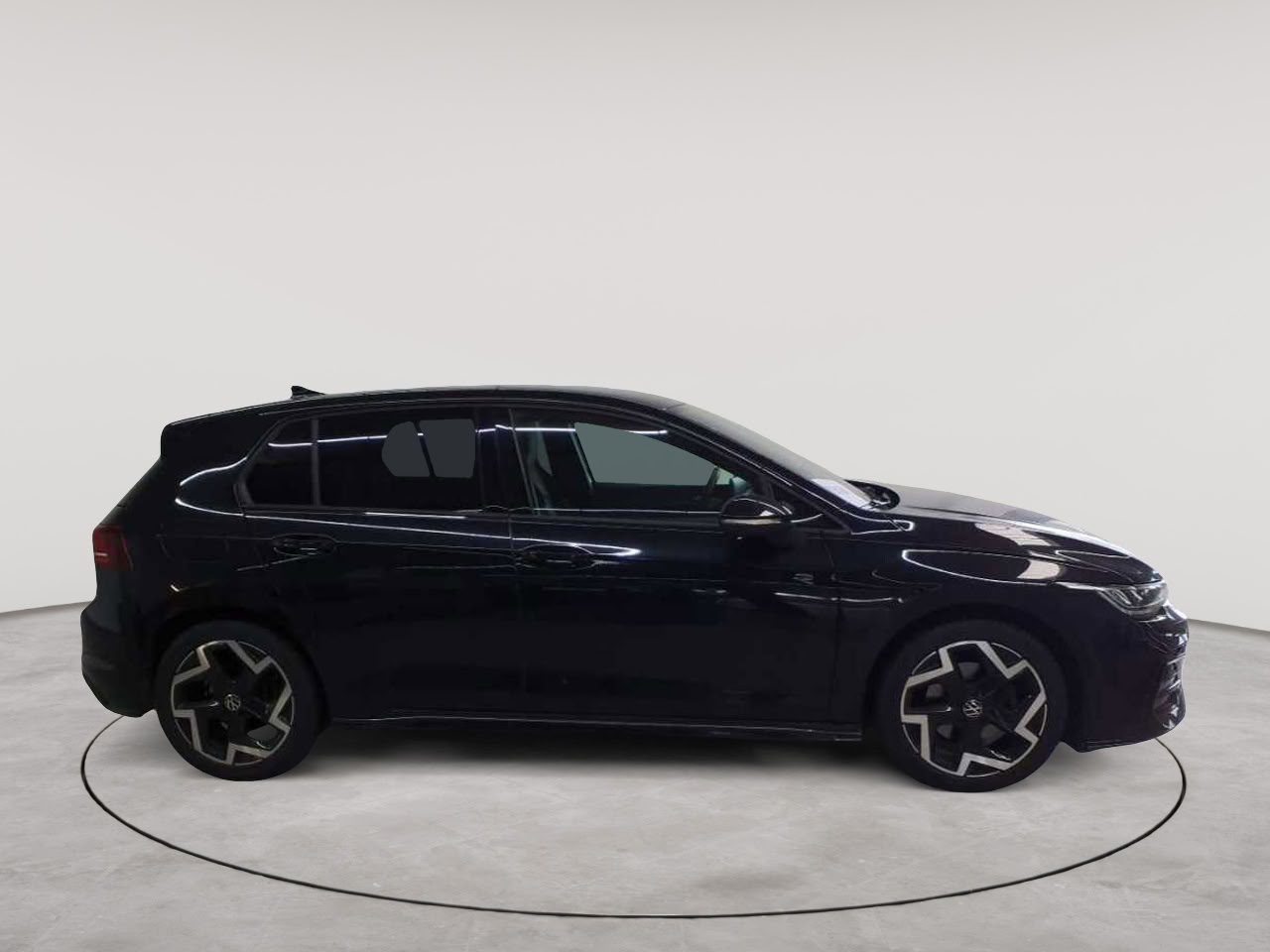 Vw Golf 1.5 TSI OPF R-Line 3