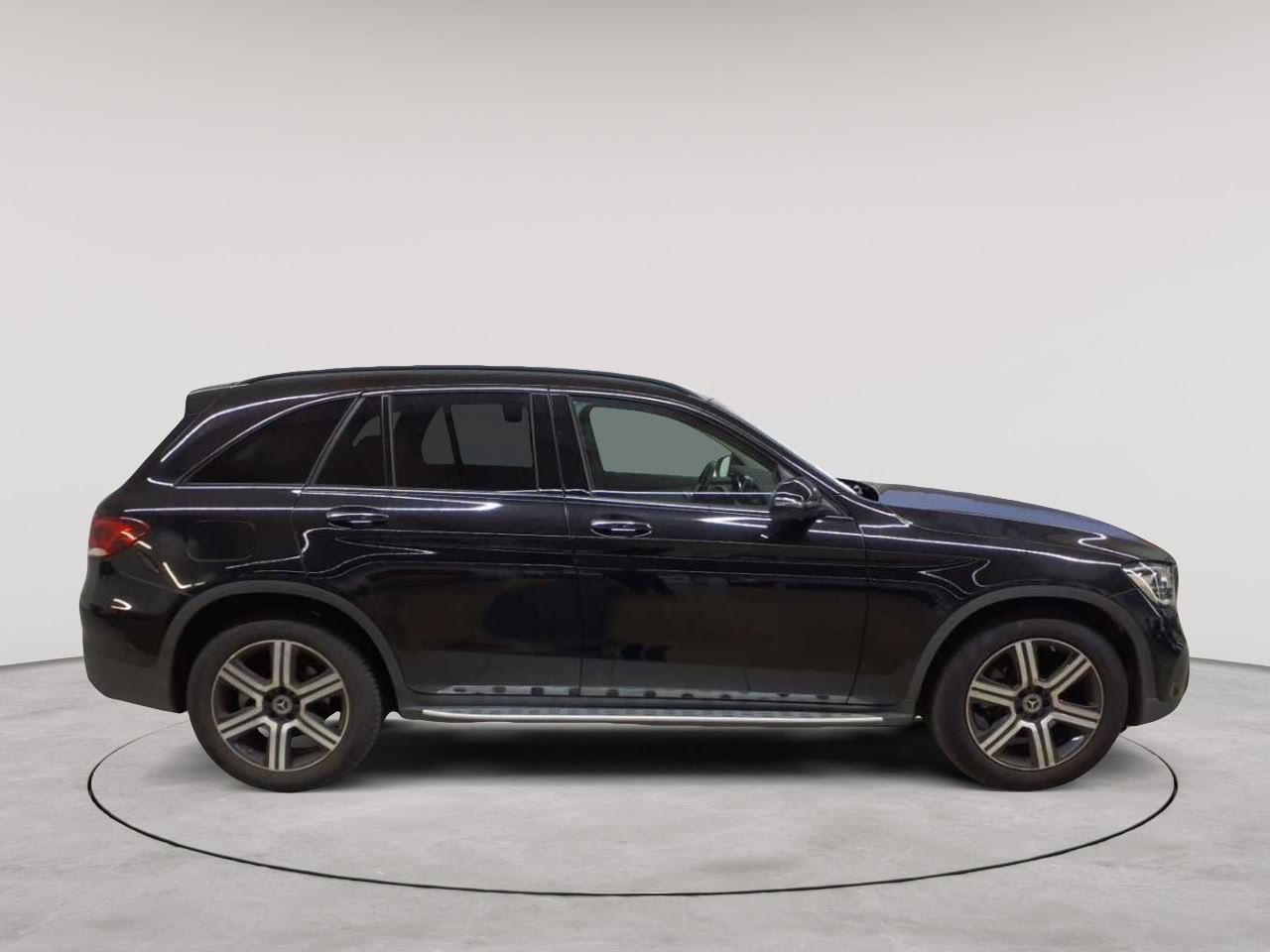 Mercedes-Benz GLC 220 d 4Matic 9G-TRONIC Exclusive 3