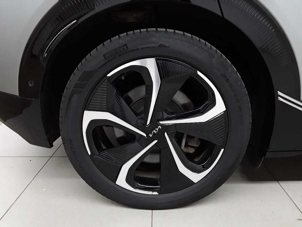 Kia EV6 77,4-kWh 17