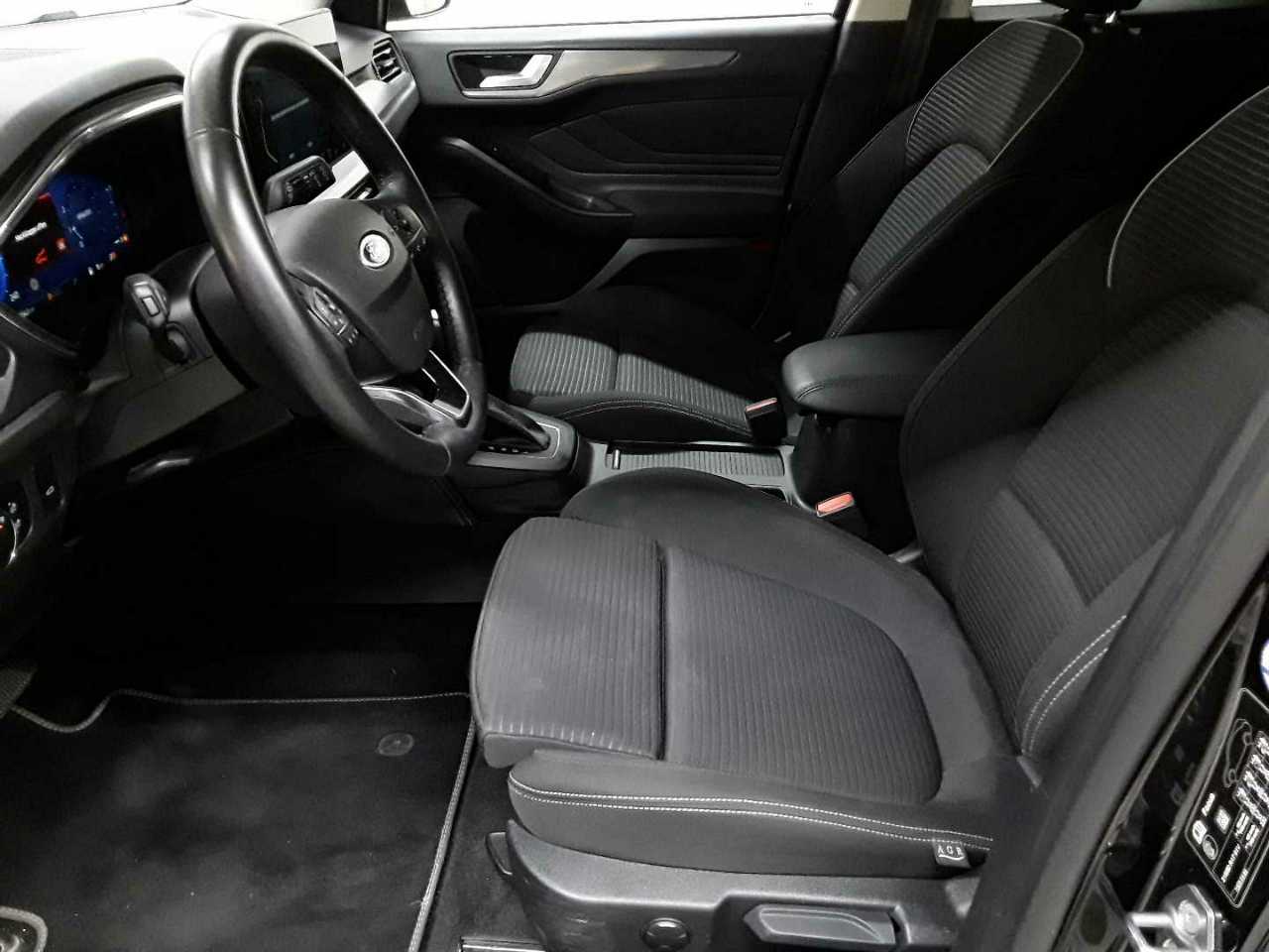 Ford Focus Turnier 1.0 EcoBoost Hybrid Aut. TITANIUM X 7