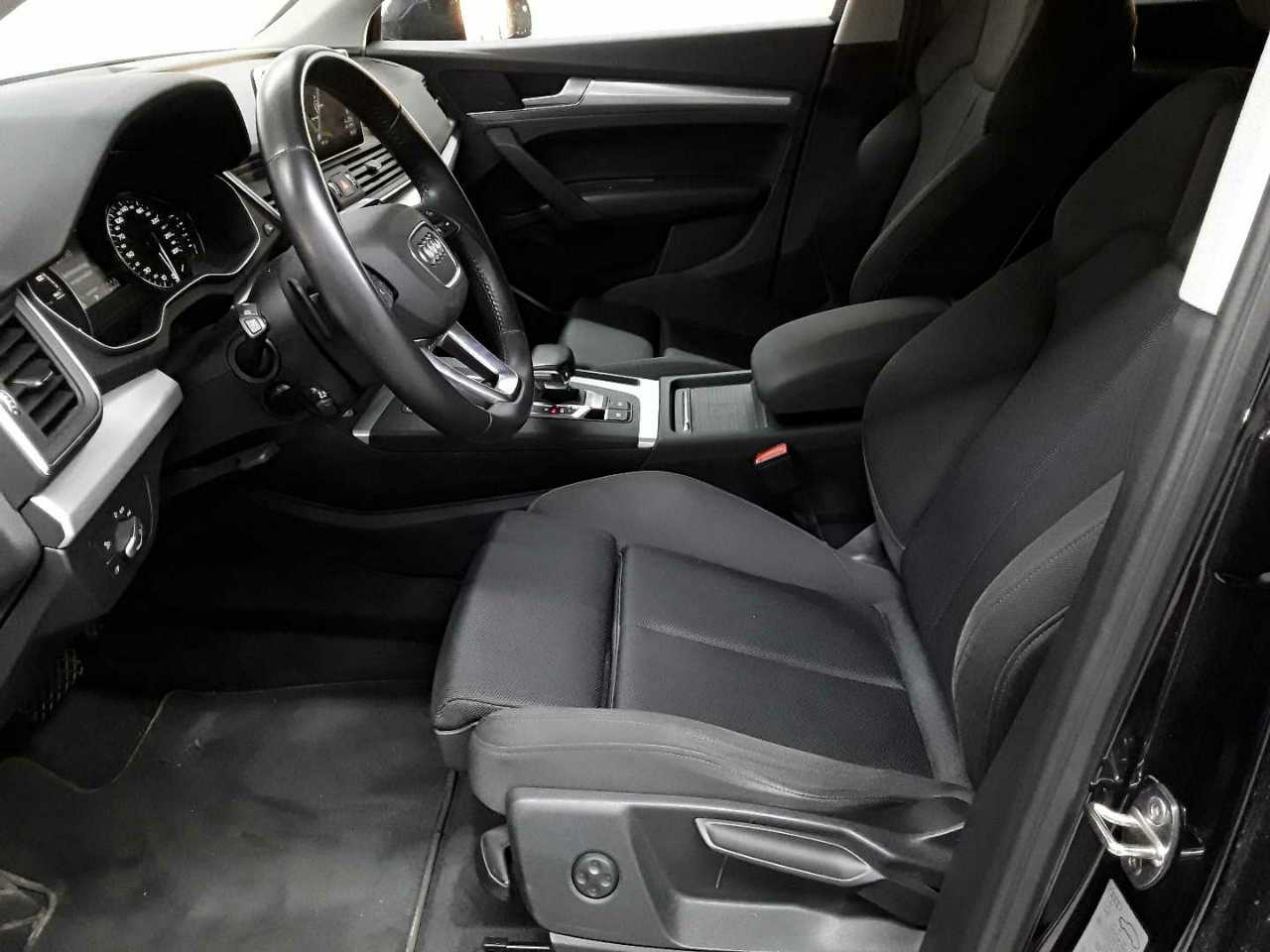 Audi Q5 50 TFSI e quattro S tronic sport 7