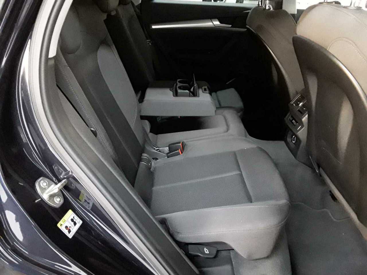 Audi Q5 50 TFSI e quattro S tronic sport 14