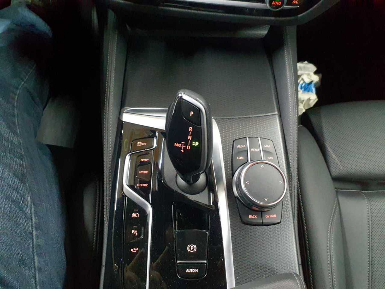 Bmw 530e xDrive Touring Aut. 10