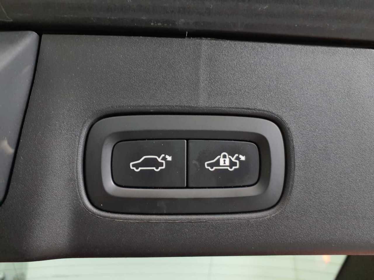 Volvo V90 B4 B Plus Bright 16