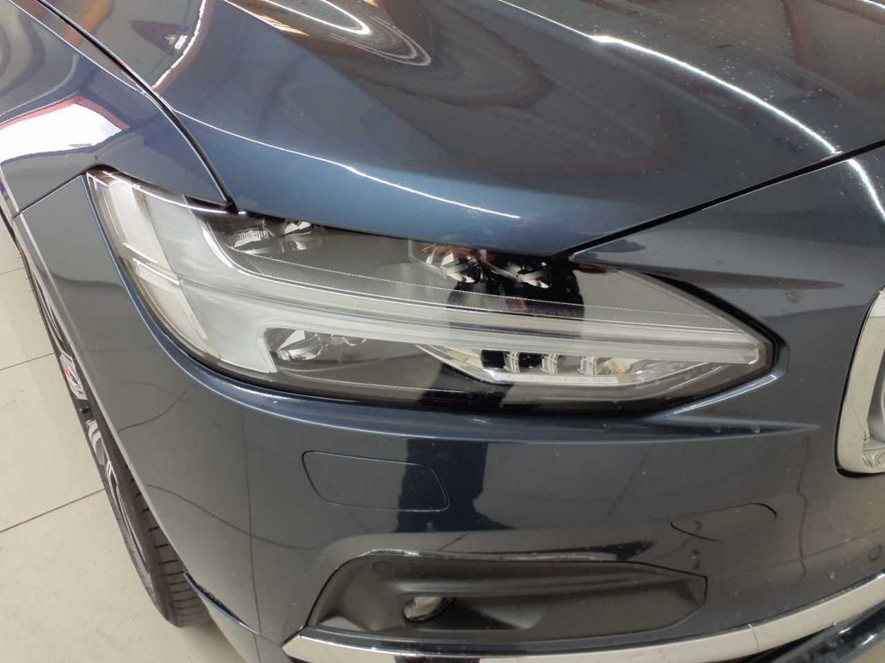 Volvo V90 B4 B Plus Bright 18