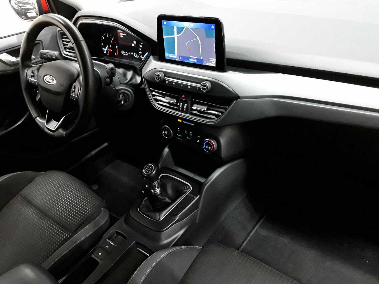 Ford Focus Turnier 1.5 EcoBlue Start-Stopp-System COOL&CONNECT 9