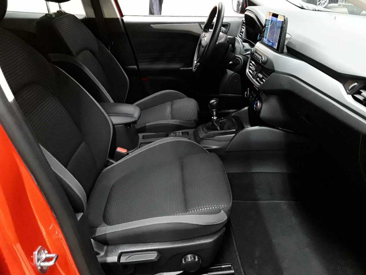 Ford Focus Turnier 1.5 EcoBlue Start-Stopp-System COOL&CONNECT 8