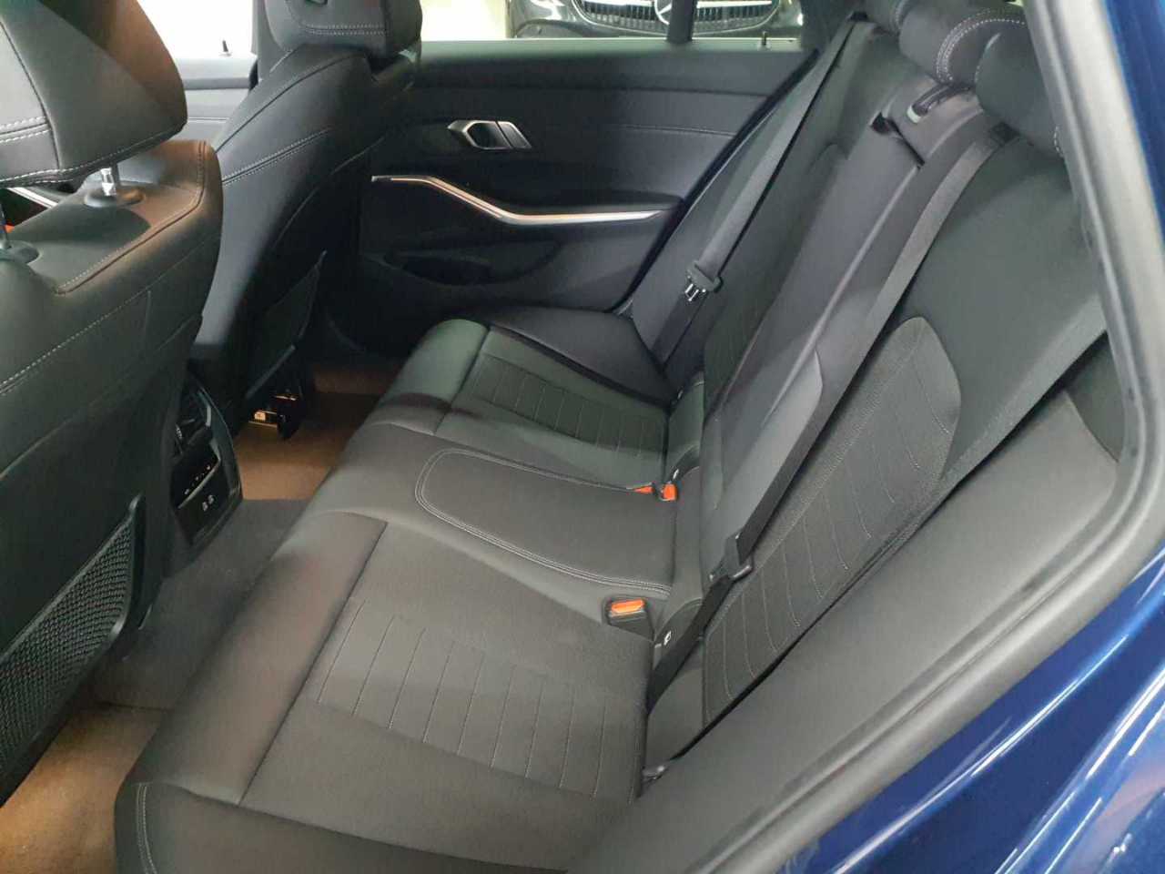 Bmw 320d Touring Aut. 13