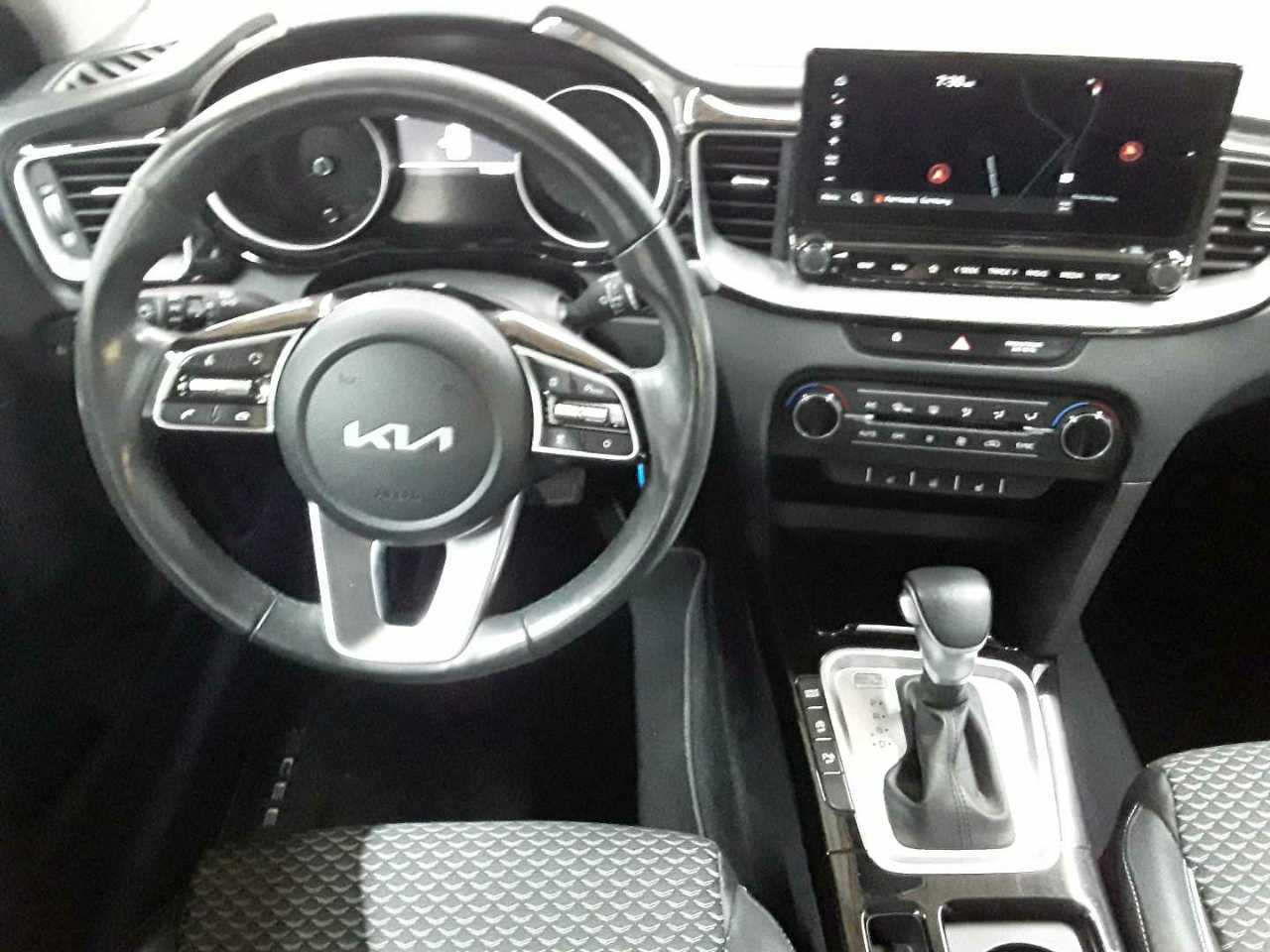 Kia XCeed 1.6 CRDi Eco-Dynamics+(48V Mild-Hybrid) DCT7 SPIRIT 10