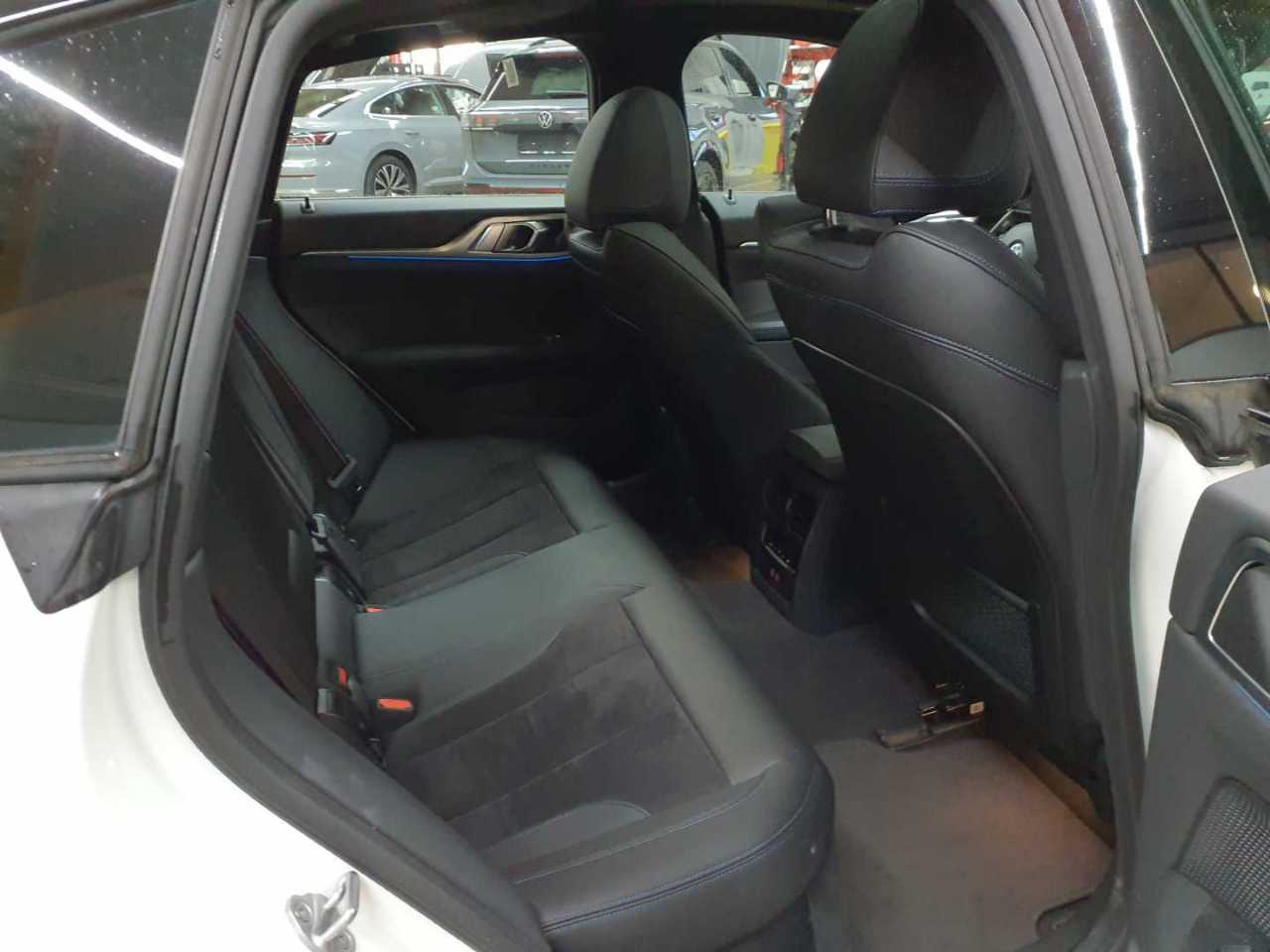 Bmw i4 eDrive35 Gran Coupe 14