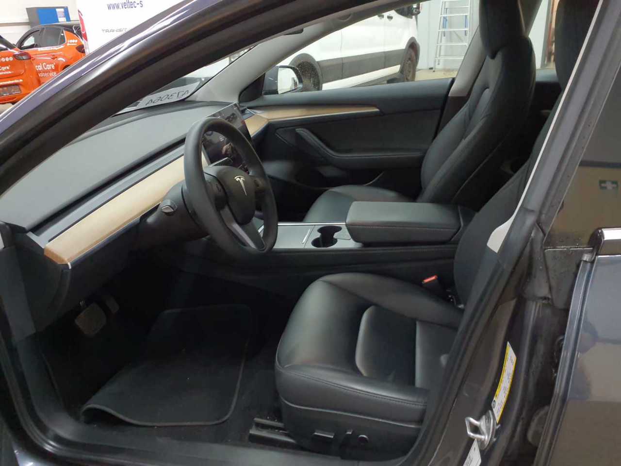 Tesla Model 3 RWD Hinterradantrieb 7