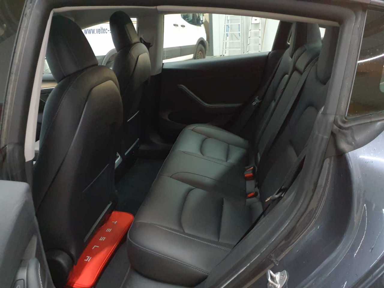 Tesla Model 3 RWD Hinterradantrieb 13
