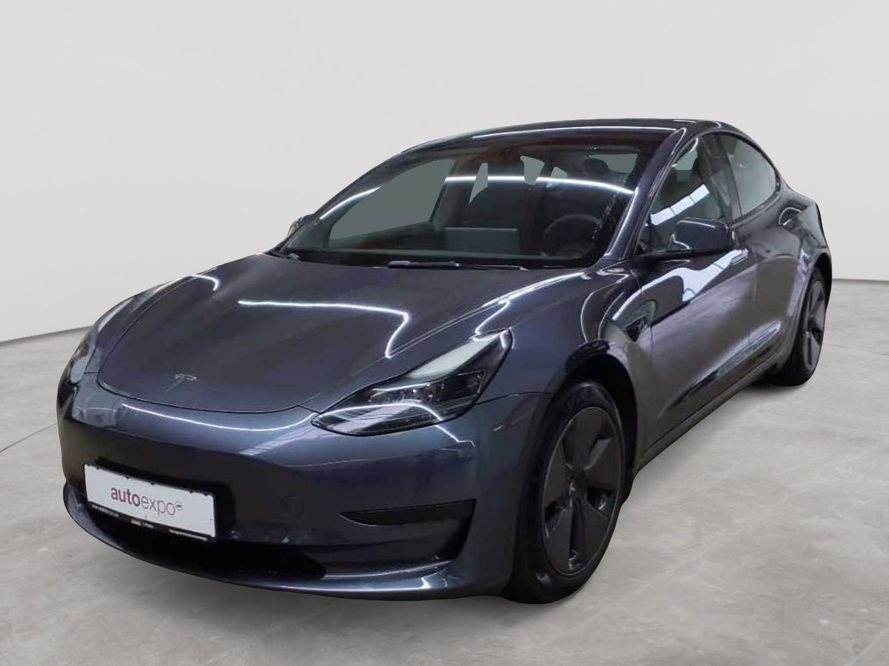 Tesla Model 3 RWD Hinterradantrieb 2