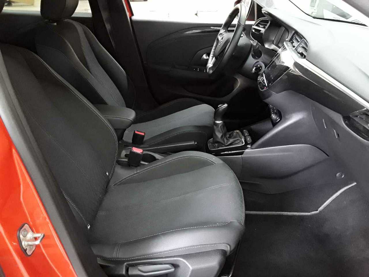 Opel Corsa 1.2 Start/Stop Elegance 8