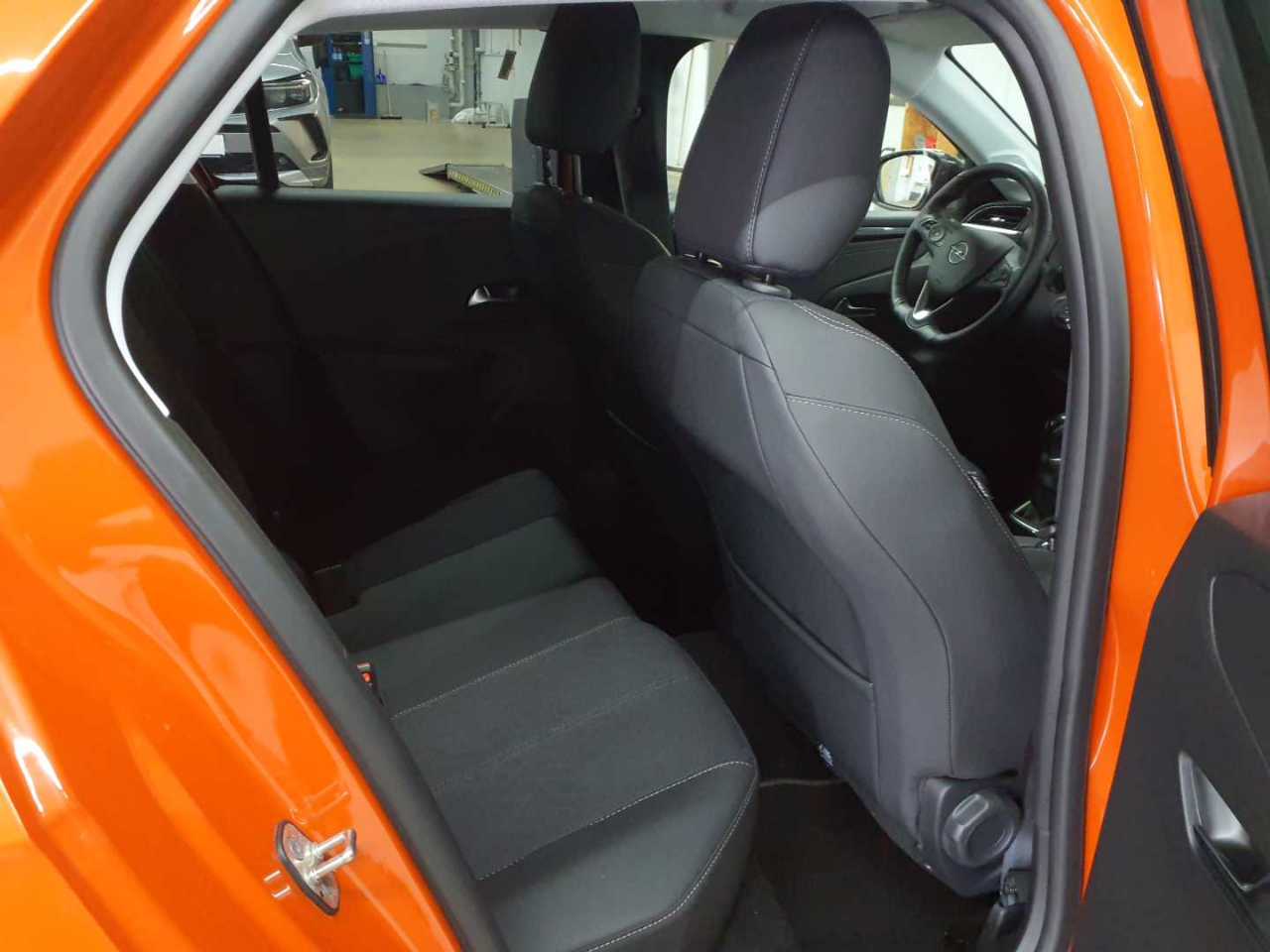 Opel Corsa 1.2 Start/Stop Elegance 14
