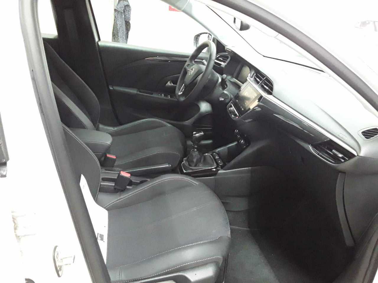 Opel Corsa 1.2 Direct Injection Turbo Start/Stop Elegance 8