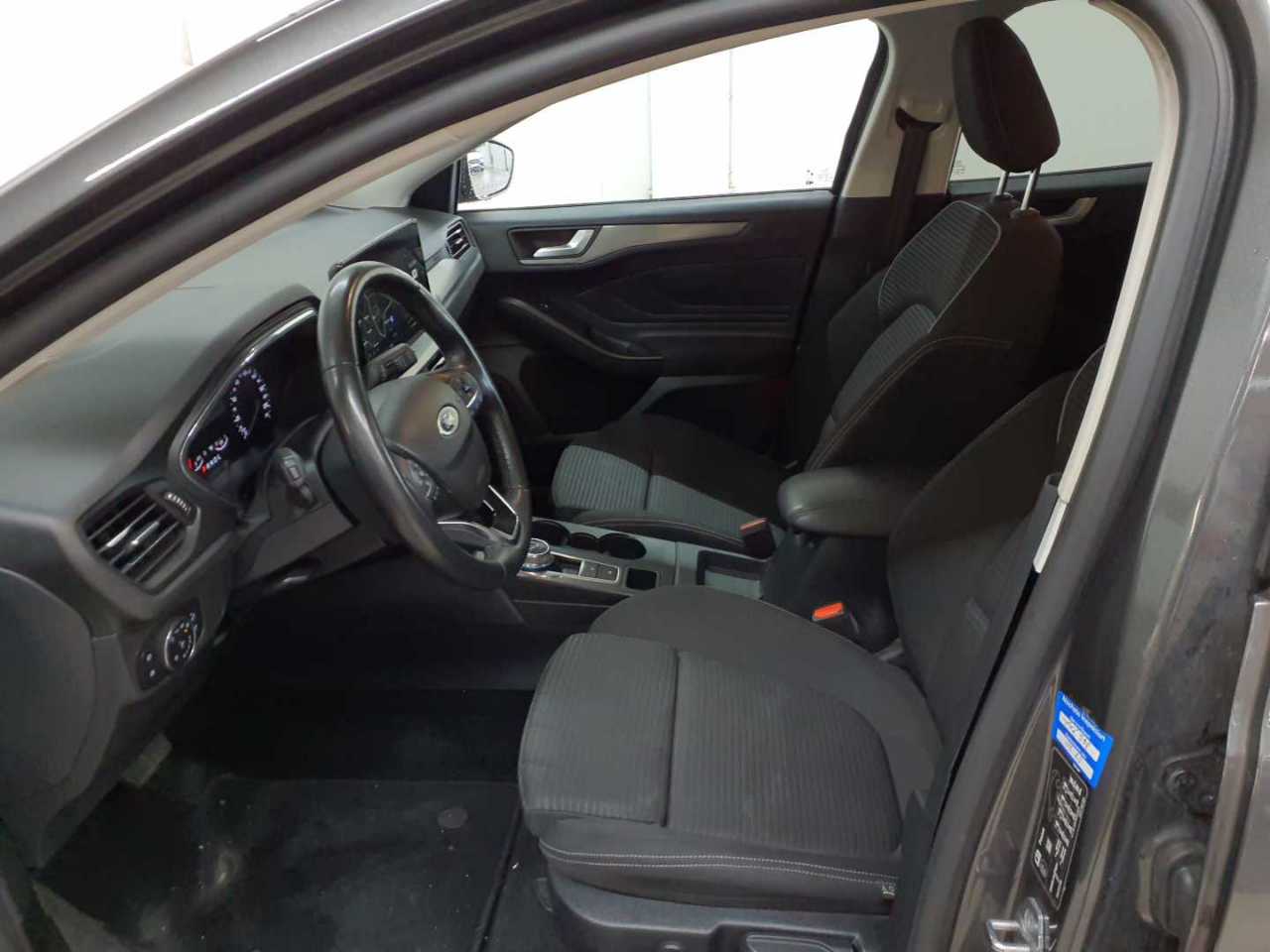 Ford Focus Turnier 1.5 EcoBlue Start-Stopp-System Aut. TITANIUM 7