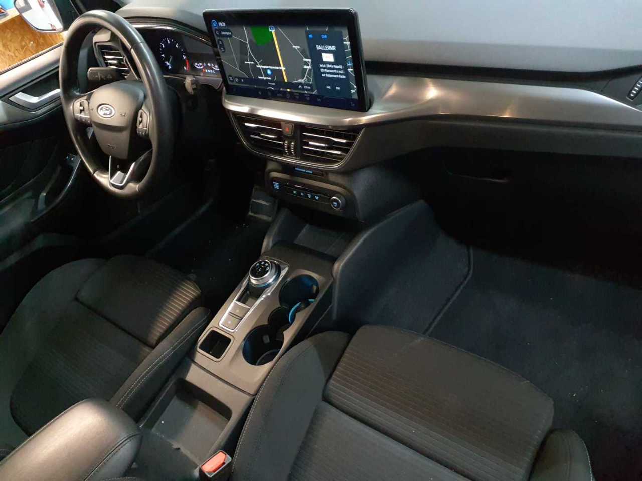 Ford Focus Turnier 1.5 EcoBlue Start-Stopp-System Aut. TITANIUM 9
