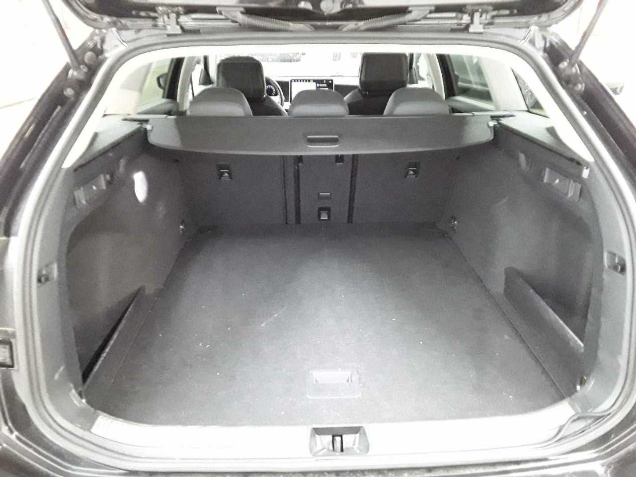 Vw Passat Variant 1.5 e-TSI OPF DSG Business 15