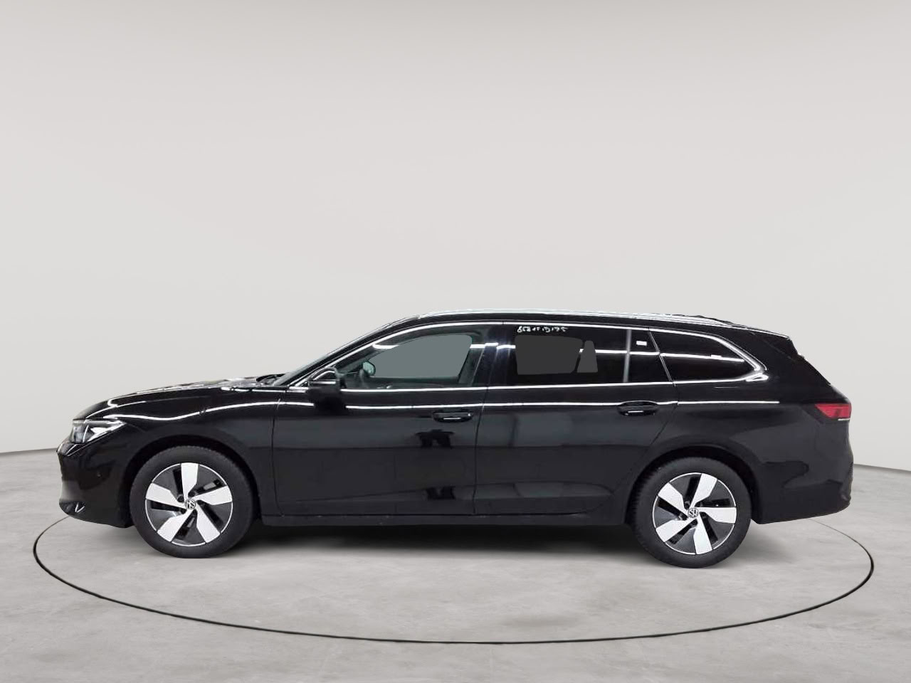 Vw Passat Variant 1.5 e-TSI OPF DSG Business 6