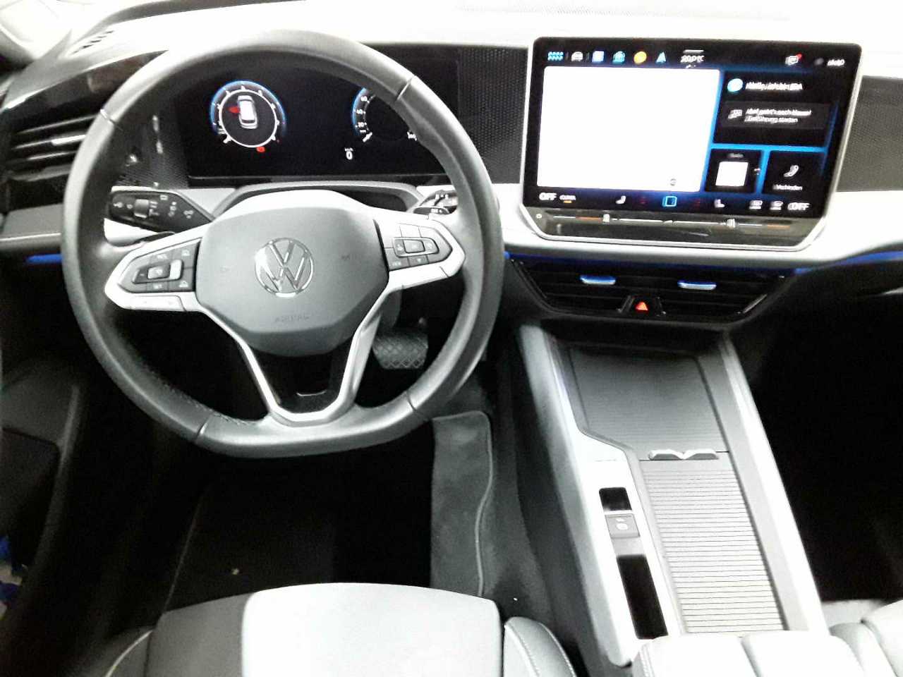 Vw Passat Variant 1.5 e-TSI OPF DSG Business 10